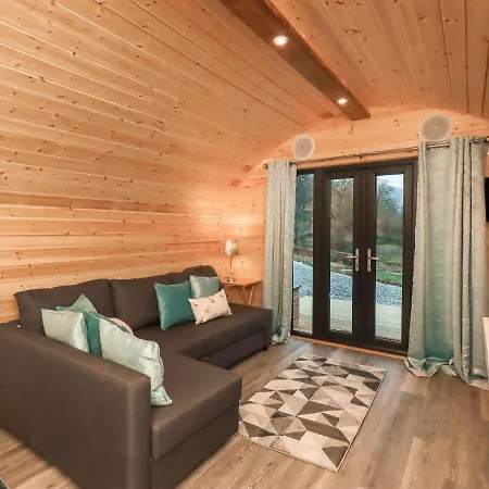 Jenny - Crossgate Luxury Glamping * Penrith