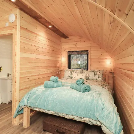 Jenny - Crossgate Luxury Glamping