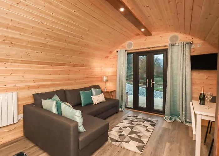 Jenny - Crossgate Luxury Glamping * Penrith